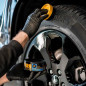 Soft99 Tire Black Wax 170g - Brillant Pneus en Cire Solide avec Finition Mate Soft99 Tire Black Wax 170g - Brillant Pneus en Cire Solide avec Finition Mate
